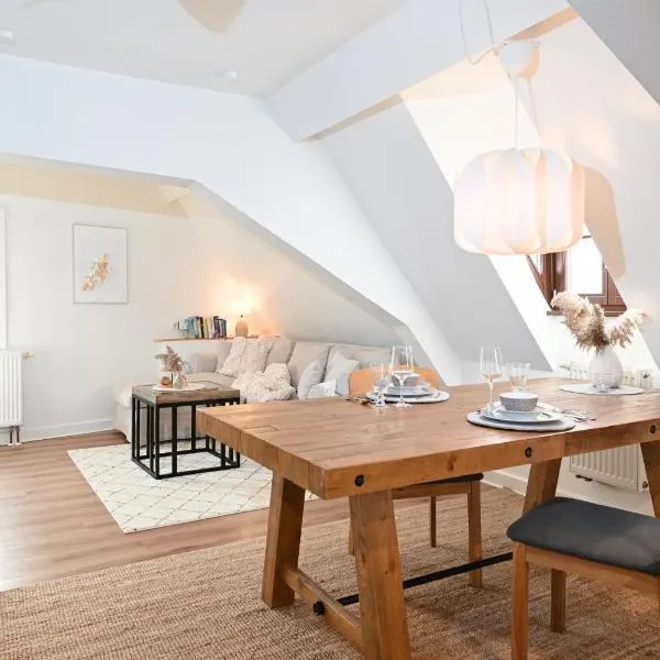 STORCHENNEST - Scandi Style - in der historischen Hinterburg Schlitz - nahe Fulda, hotel v destinaci Schlitz