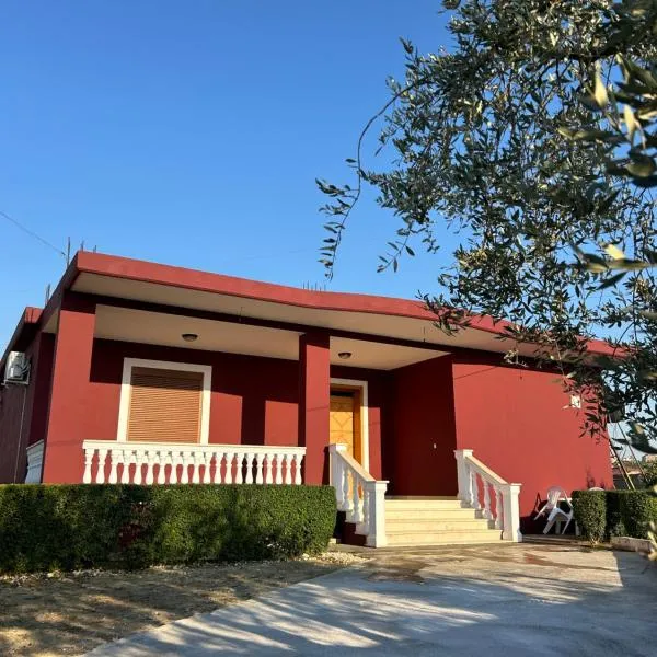Villa Bordeaux, Hotel in Rrashbull