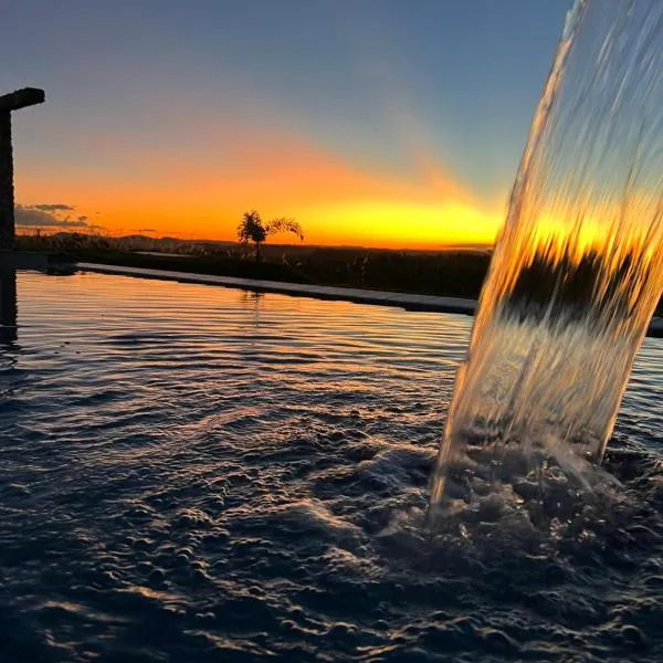 Chalé Canastra Sunset, hotel u gradu Sao Žoao Batista da Glorija