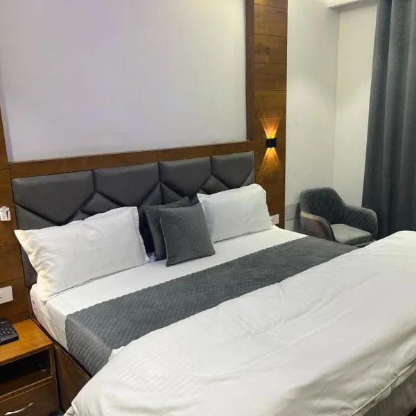 Hotel Nath, hotel v destinaci Kalka