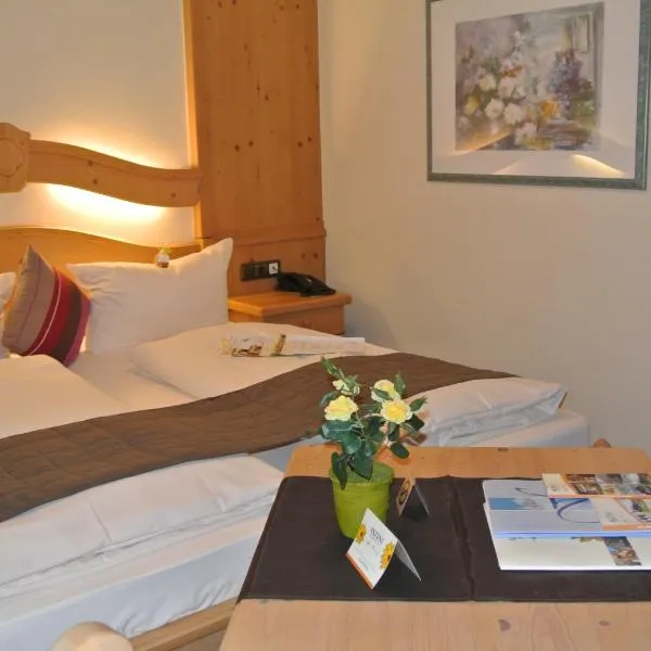 AKZENT Hotel Am Bach, hotel v destinaci Dettelbach