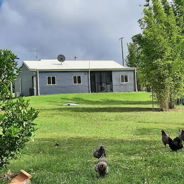 Sanctuary Hills Cottage, hotel v destinaci Takura
