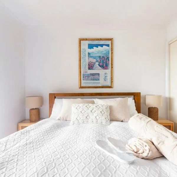 Cozy Home 5 mins drive to Peninsula Hot Springs with Free Parking and Fast Internet, hotel v destinaci Rye