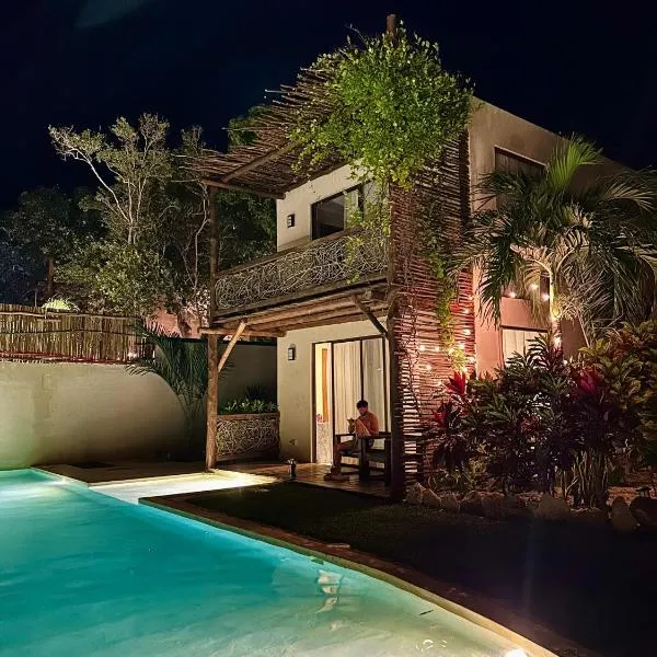 Chemuyil에 위치한 호텔 Villa AHAL,