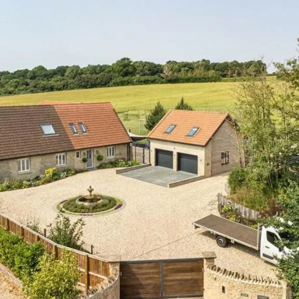 Gorgeous modern countryside loft, hôtel à Bath