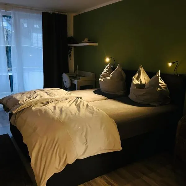 Pension Osthoff, hotel in Wülfrath