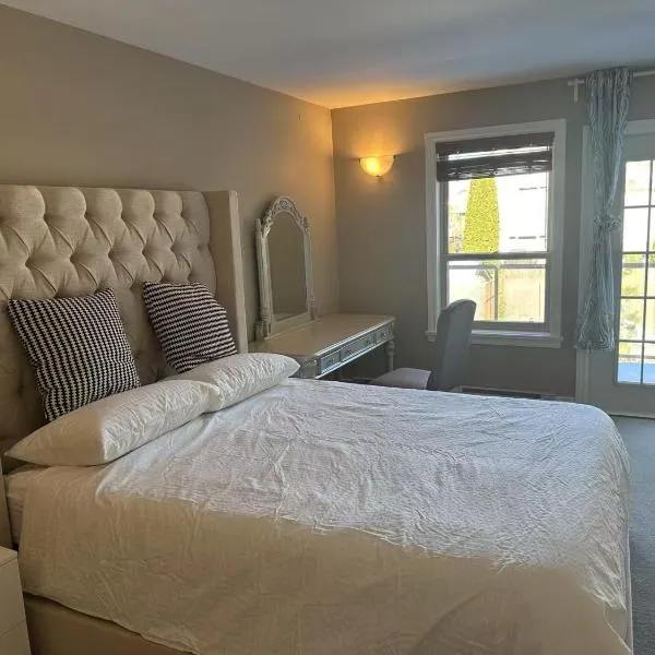 Rose house 2 bedrooms speep 4, hotell sihtkohas Coquitlam