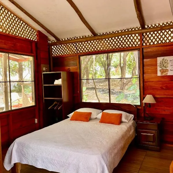 Casa LORA Eco tourism or remote work, hotel v destinaci Bagaces