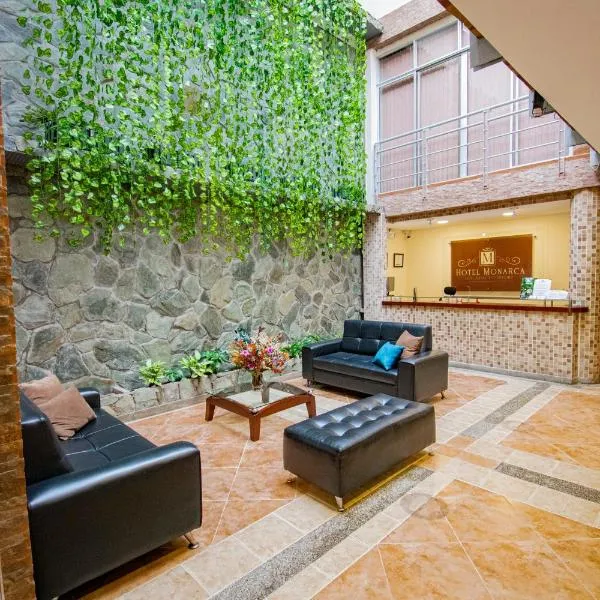 Hotel Mónaco Armenia, hotel v destinaci Armenia