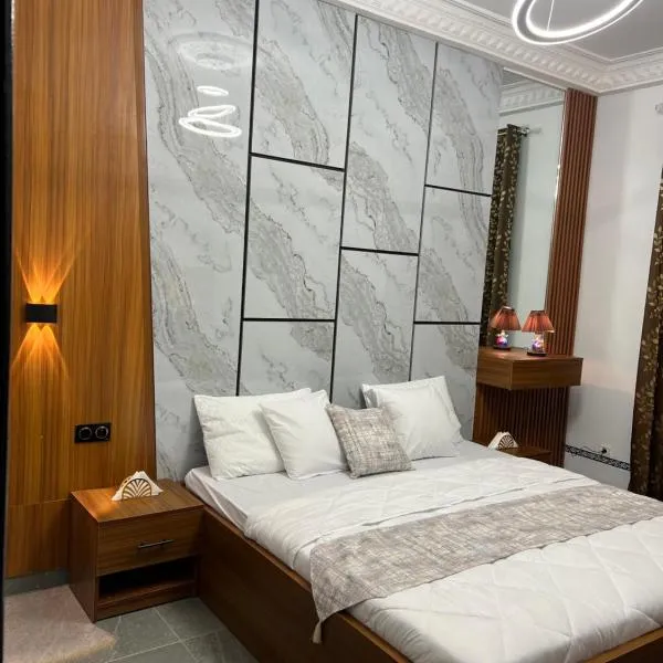 Luxury chambre accès résidence1 Ngor-Almadies, hotel in Dakar