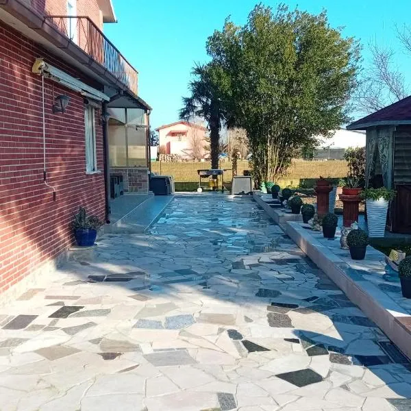 Casa di Vacanza Boccasette, hotel v destinaci Palazzo Rastelli