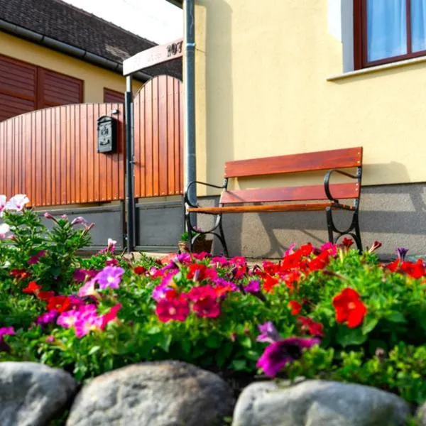 Piri Vendégház, hotel di Szokolya