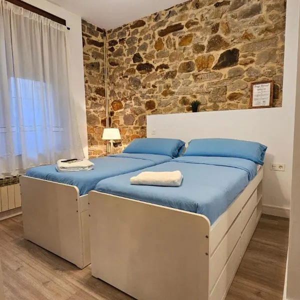 TUUL ETXEA, Habitación en caserío a 8km de Bilbao, Baño compartido, hotel in Galdakao