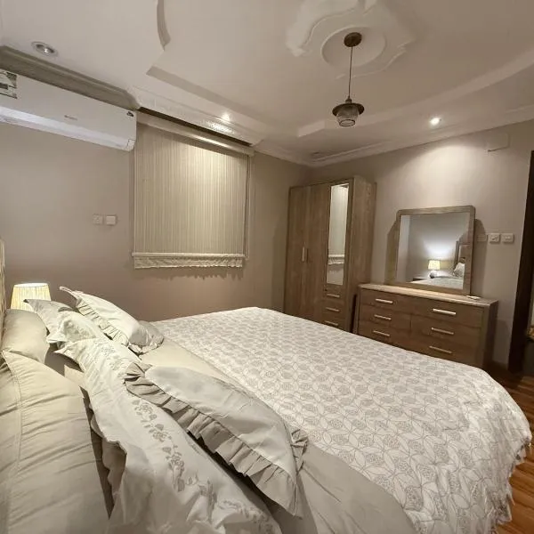 نزل العقيق بحي الجامعة, hotel i Al Madinah