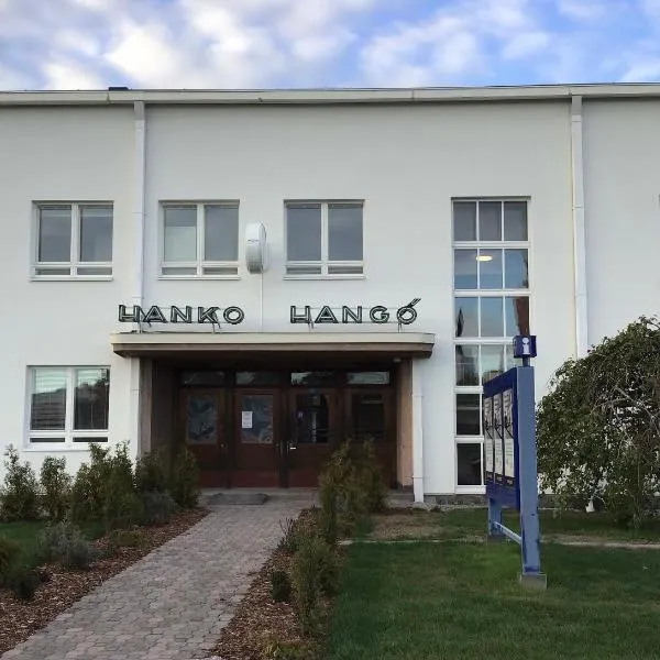 Hangon Asema 2 - lemmikit sallittu, hotel em Hanko