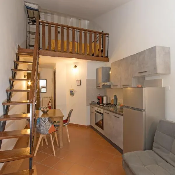 SAILA Monolocale SATURNO, hotel v destinaci Attigliano