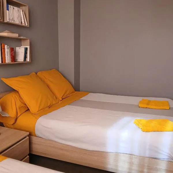 Le Courteline, hotel v destinaci Castres