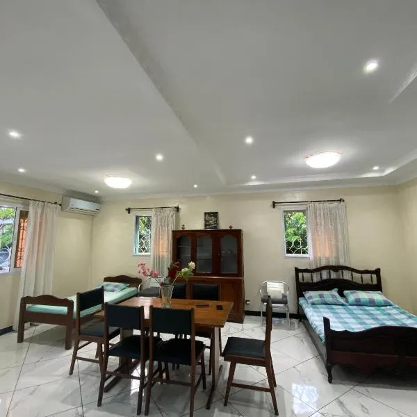 Lalao, hotel in Toamasina