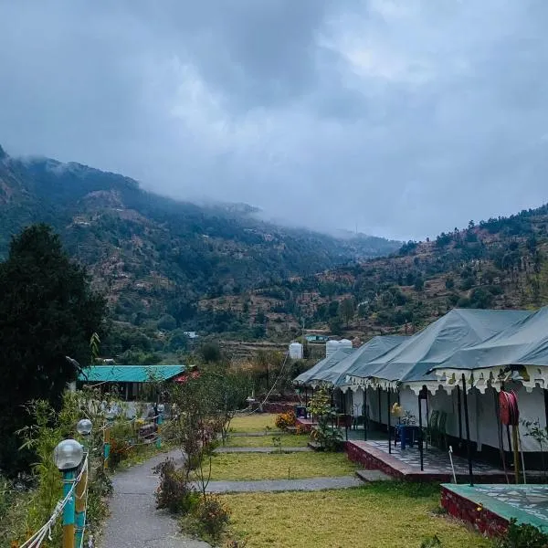 The malang valley resort with free parking and internet, hotel v destinaci Nainital