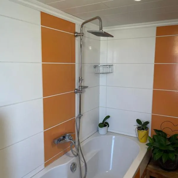 Charmantes Wohlfühlzimmer, hotel v destinaci Beuern