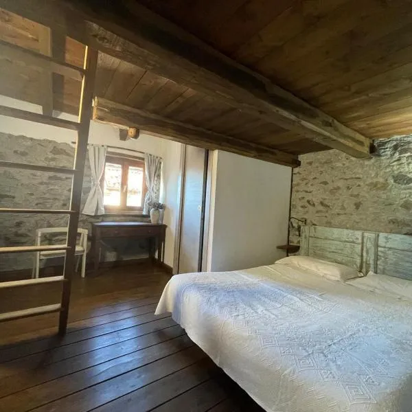 Affittacamere Casimiro, hotel v destinaci Andrate
