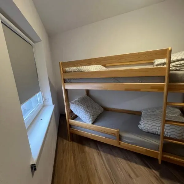 Bestdrive Pokój 5, hotel in Babienica