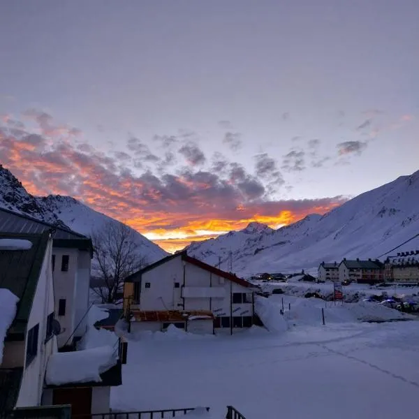 Penitentes ruta 7, hotel a Las Cuevas