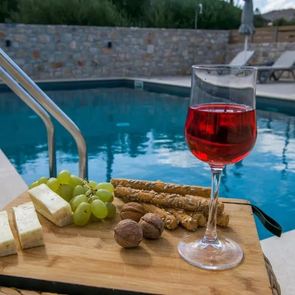 Sirines Apartments, ξενοδοχείο στο Παλαίκαστρο