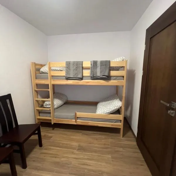 Bestdrive Pokój 6, hotel v destinaci Babienica