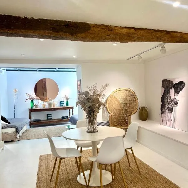 Loft atelier quatre, hotel em Ussel