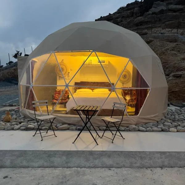 W6 View Dome - Jabal Shams, hotel v destinaci Sa‘ab Banī Khamīs