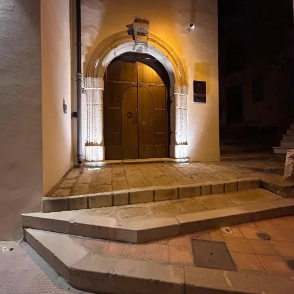 Palazzo Sciretta, hotel in Rocchetta SantʼAntonio