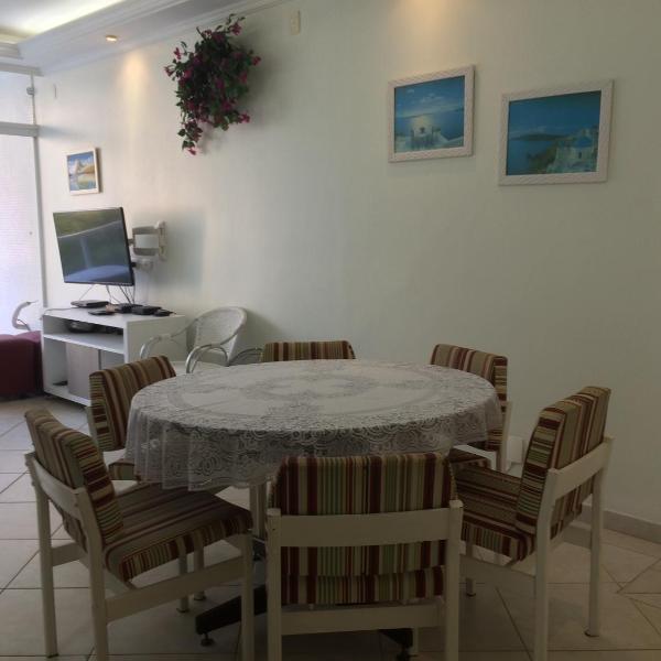 APARTAMENTO para TEMPORADA PITANGUEIRAS GUARUJÁ FRENTE MAR