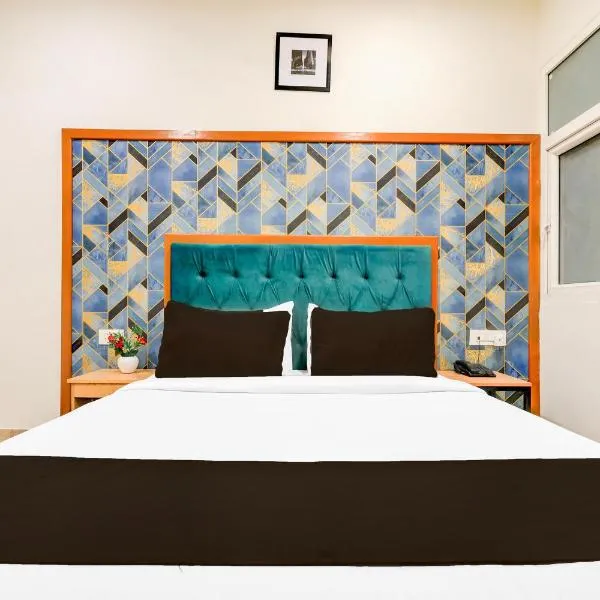 Super Townhouse Hotel Silver Saffron photo 2