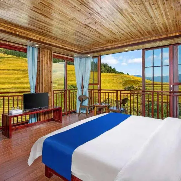 Longji Forest Lodge--Terraced landscape from the room, Pick-up and drop-off service from Ping'an Village Parking Lot, Sunrise& Sunset, hotel en Heping