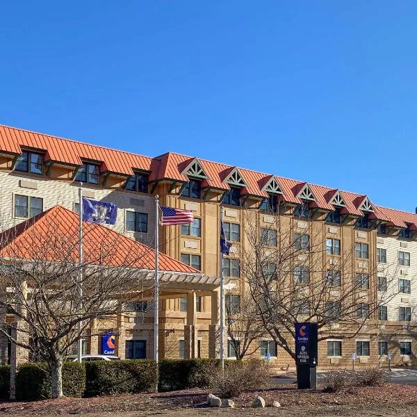 Comfort Suites Near Casinos、ノーウィッチのホテル