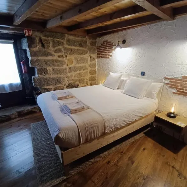 La Casita de Piedra – hotel w mieście Navaluenga