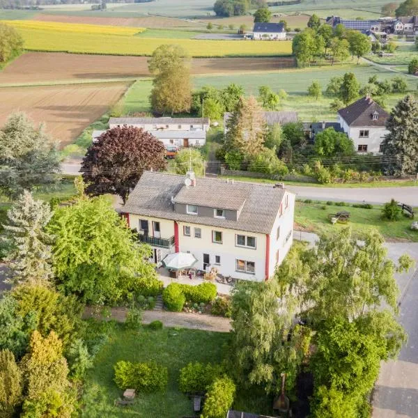 비어쉠에 위치한 호텔 Landhaus vor Burg Eltz