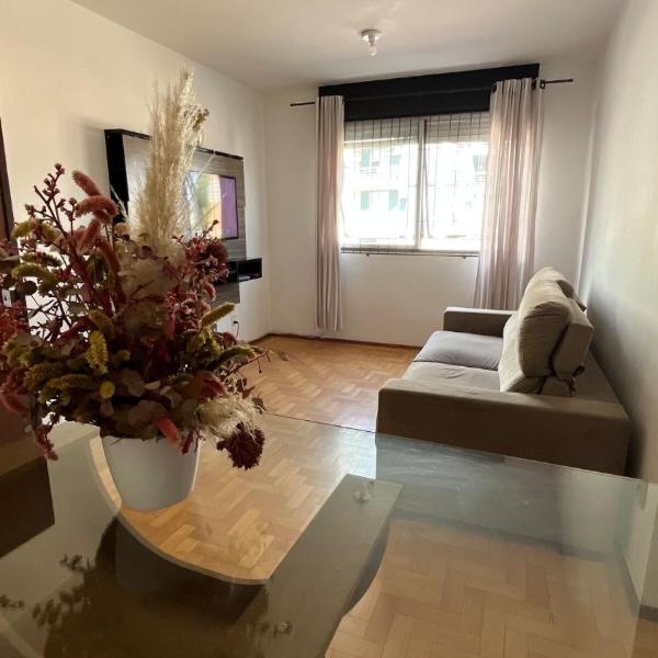 101- Apartamento 2 quartos próximo UFN, com vaga de garagem
