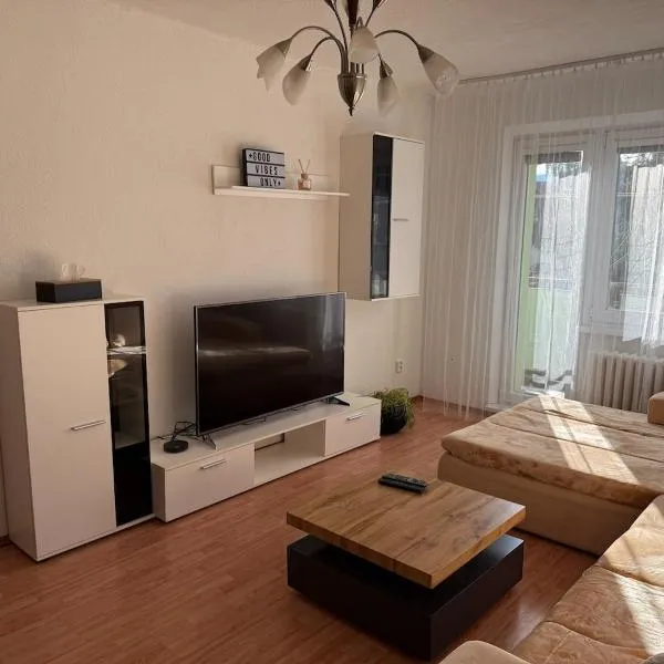 GOOD VIBES ONLY apartman, hotel in Zvolen