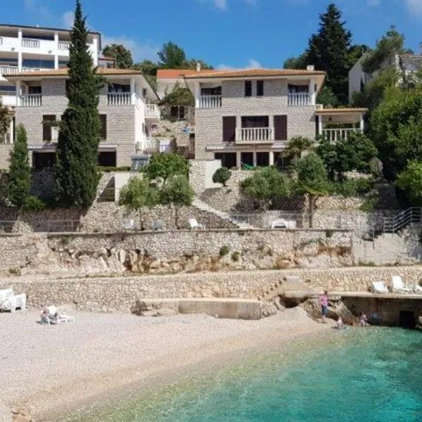 Oasis Premium Twin, hotel v Primoštenu