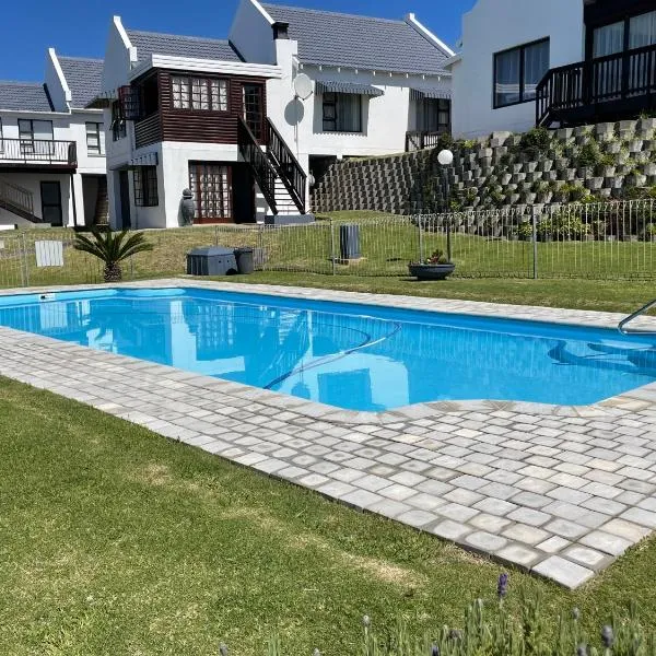 Sea view cottage, hotel in Groot Brak Rivier