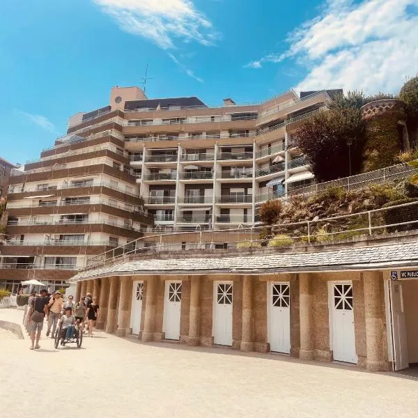 Résidence Le Crystal Dinard Plage, hotel in Dinard