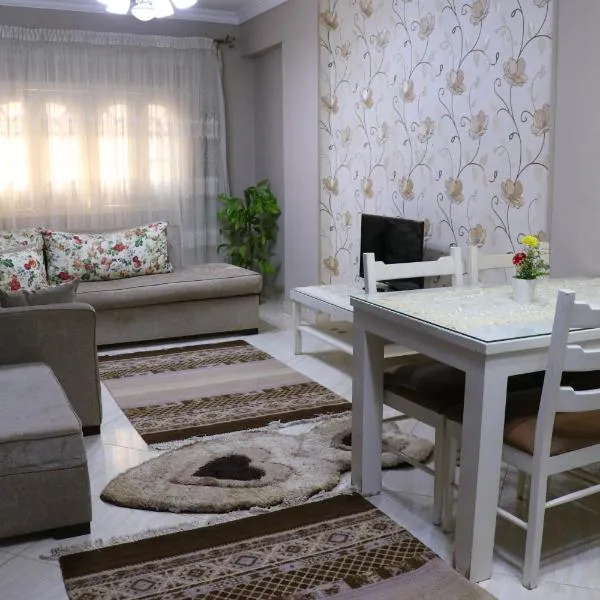 شقة فندقيه فى الهرم - Hotel apartment in Al Haram, hotel in Cairo
