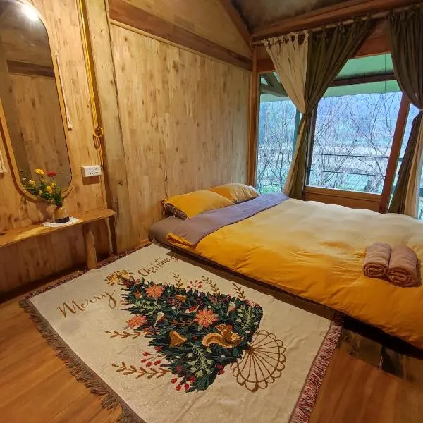 Little House in KhauPha, Mu Cang Chai - homestay, cuisine, cafe, hotel v destinaci Mù Cang Chải