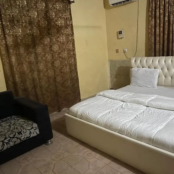 Yessit Homestay, hótel í Abuja