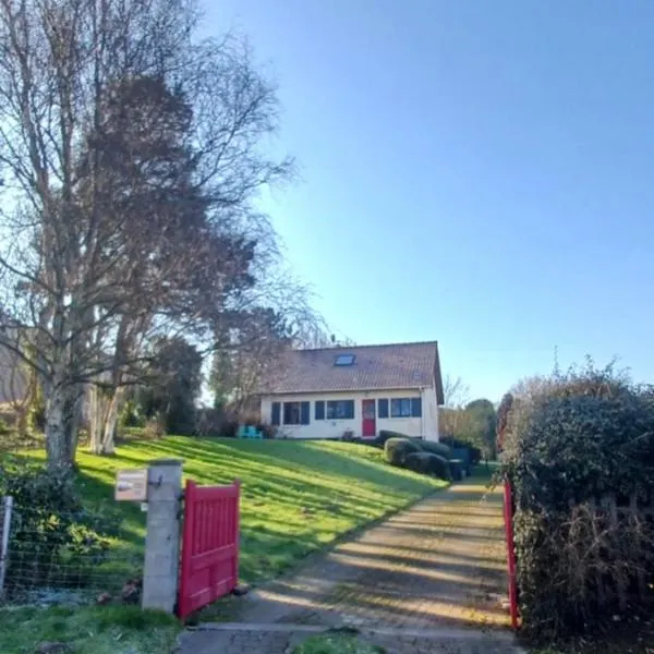 Villa lumineuse proche plage, hotel in Wissant