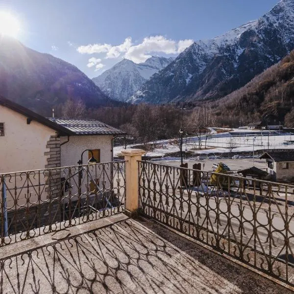 Cresta Rossa, hotel in Antronapiana