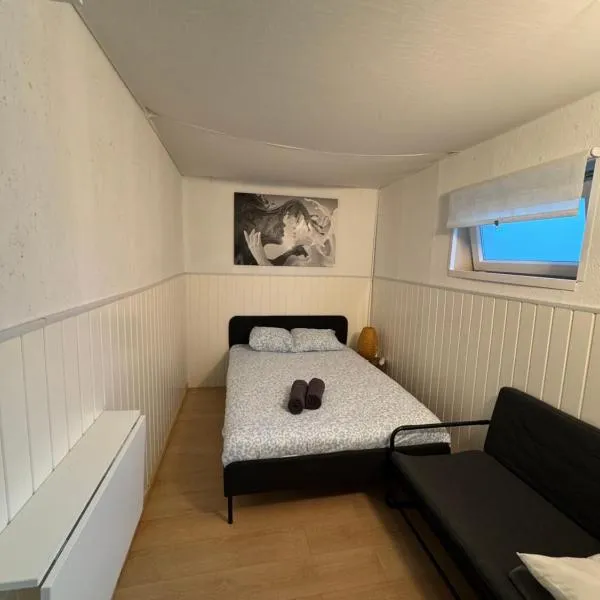 Chambre 1 avec salle de bain privative, hotel v destinaci Dilbeek