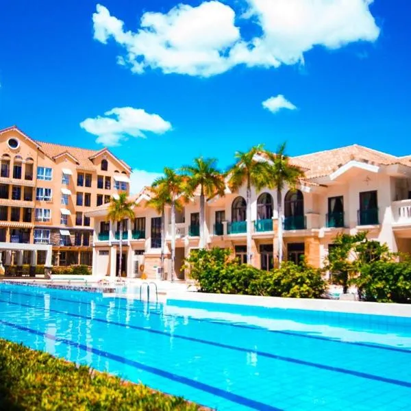 Casa - Coastal Getaway Two-Bedroom Vacation Home with free parking in Amalfi by City de Mare, hotel in Cebu City